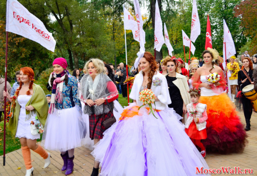 Парад невест в Сокольниках
